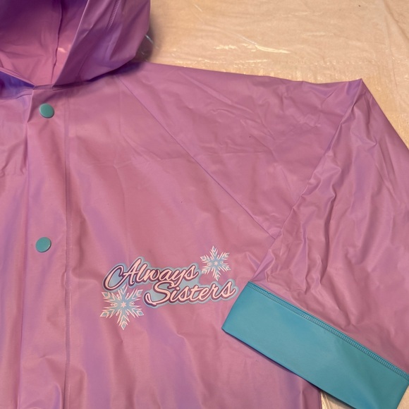 NWOT Disney Frozen Rain Jacket Size Medium Age 4-5 - Picture 2 of 4